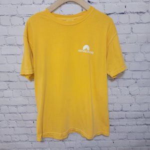 Nature Backs Yellow Comfort Color Hiking Shirt Size M.